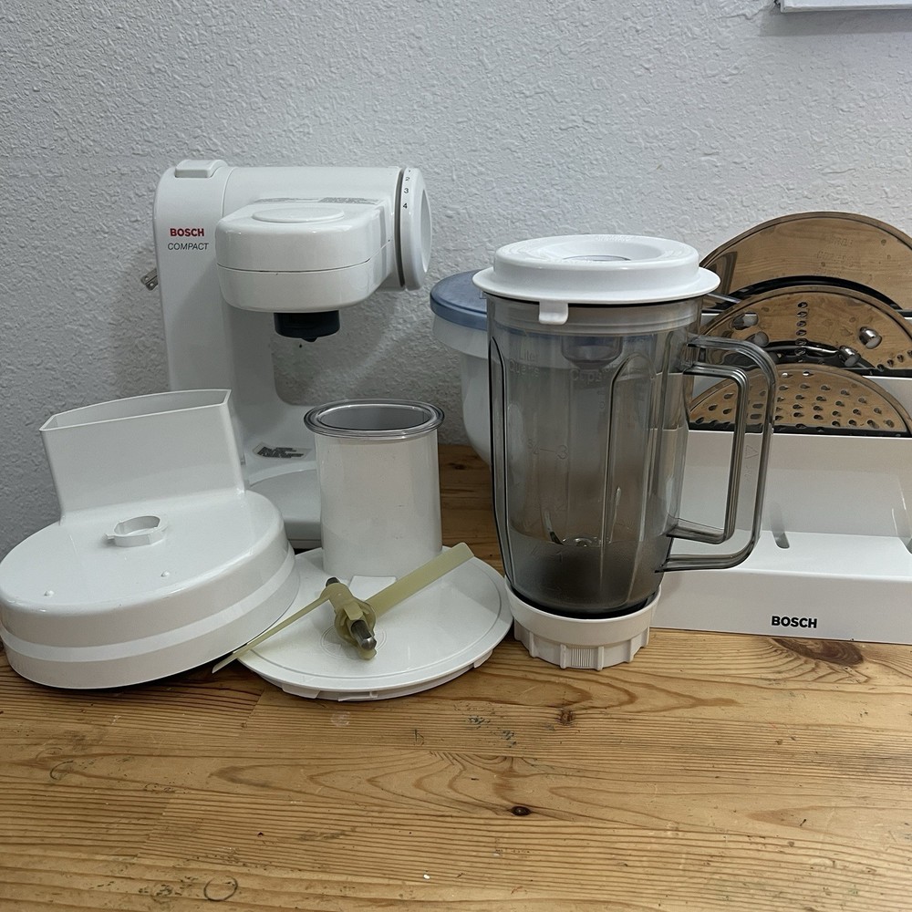 Bosch MUM 4405UC 400W Stand Mixer with Bowl & Attachment for Compact Kitchens