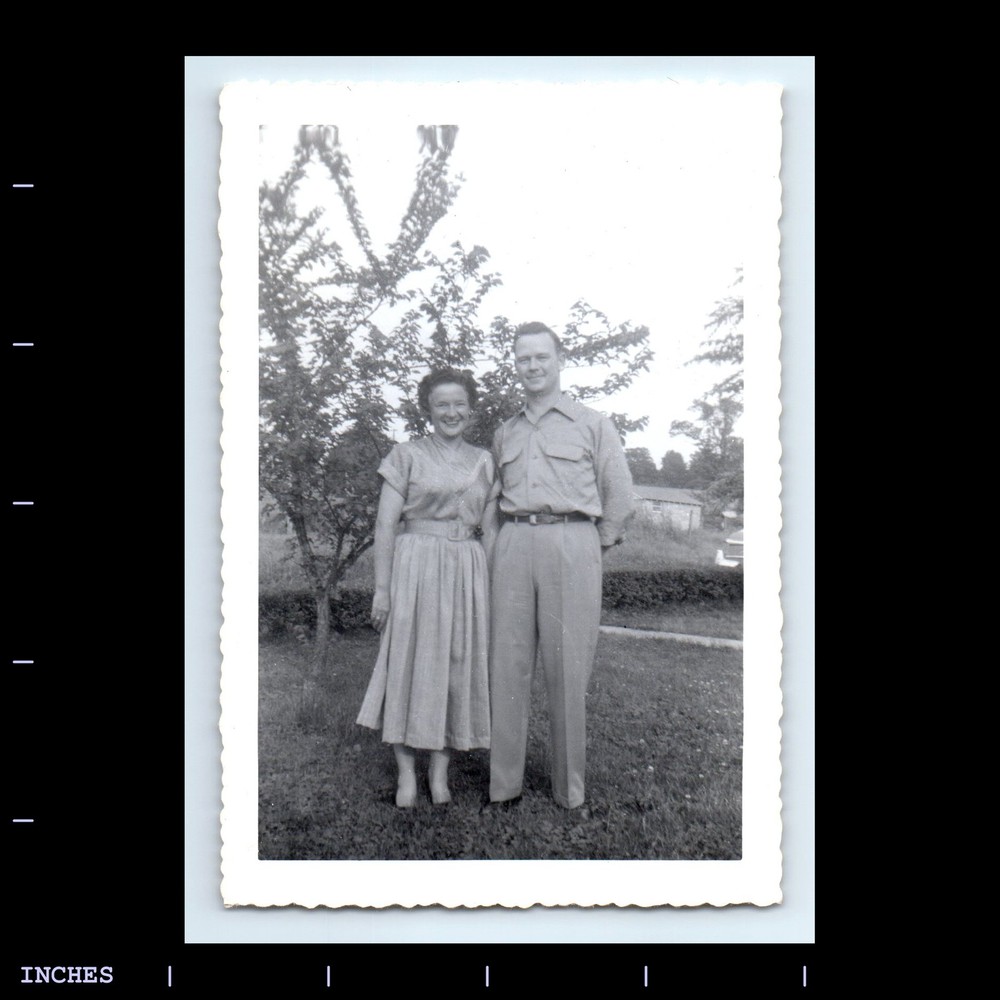 Old Vintage Photo MAN WOMAN COUPLE IN YARD