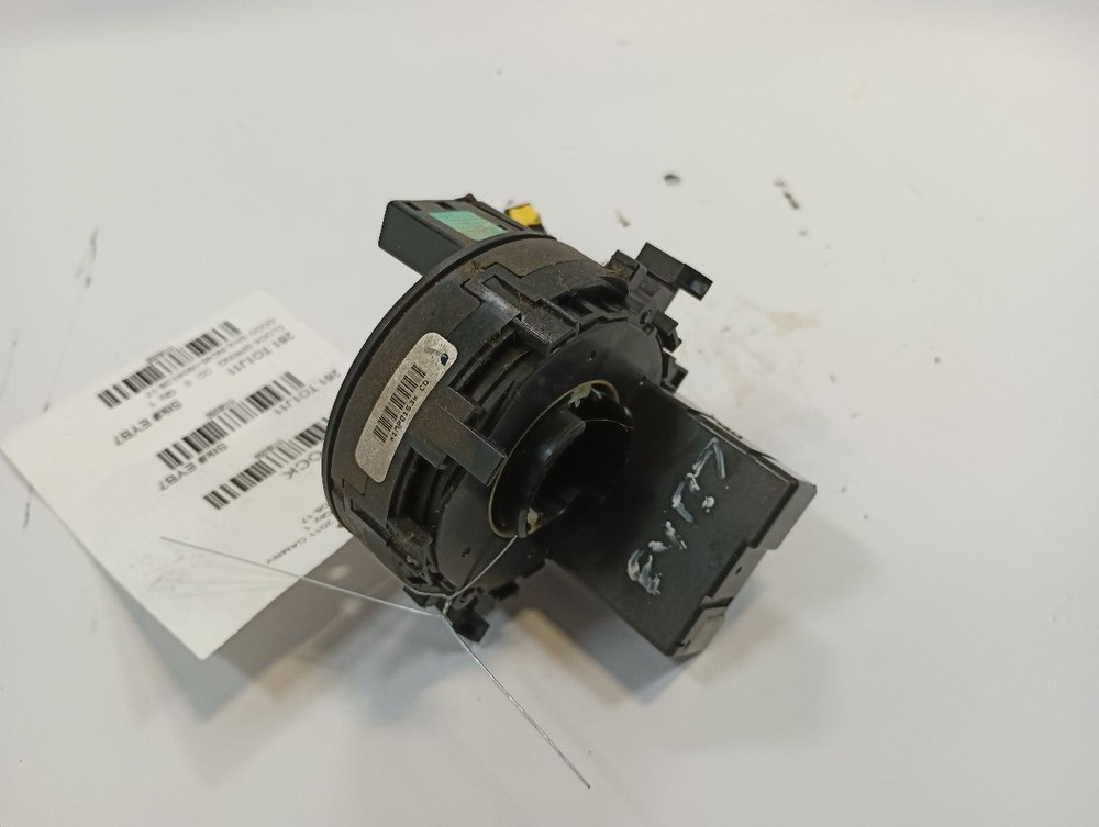 Steering Wheel Angle Sensor Clock Spring Spiral Reel 89245-06040 11363290