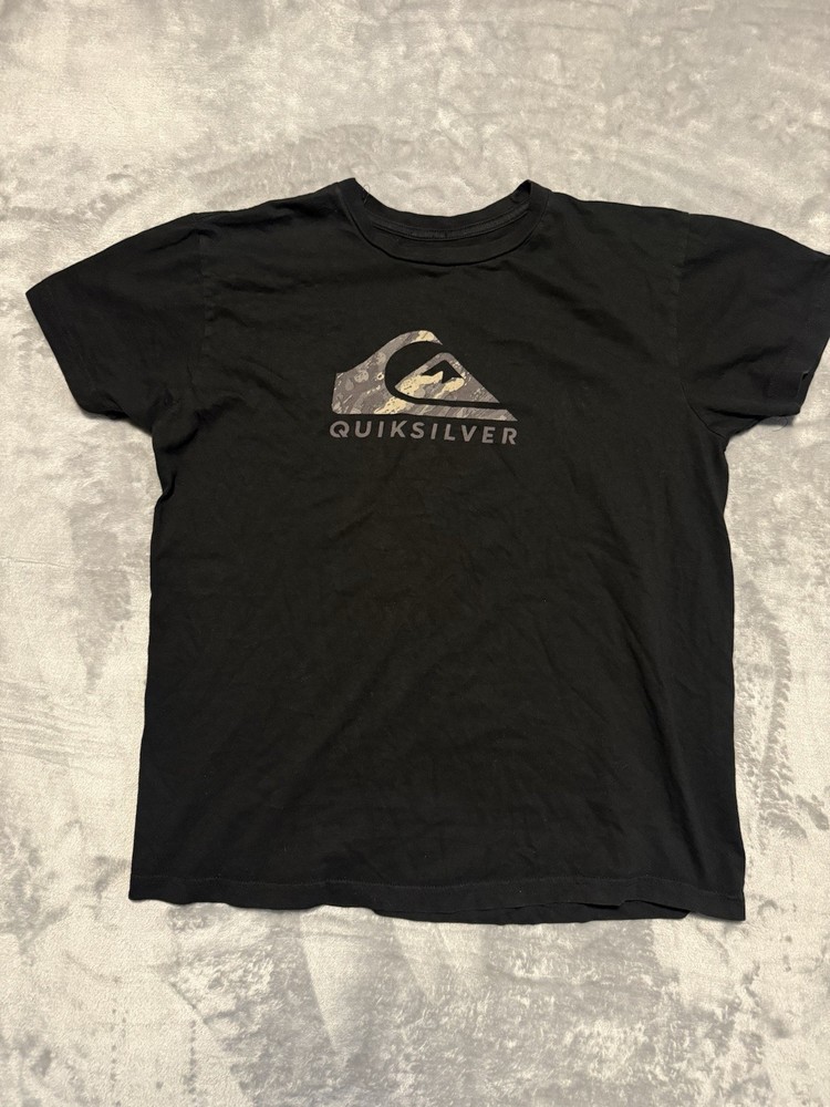 Vintage Y2K Quiksilver Short Sleeve Regular Fit T-Shirt Men's M Black
