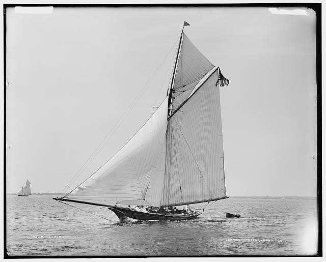 Liris,sloop,yachts,boats,ships,sailing,water vessels,Detroit Publishing Co,1891