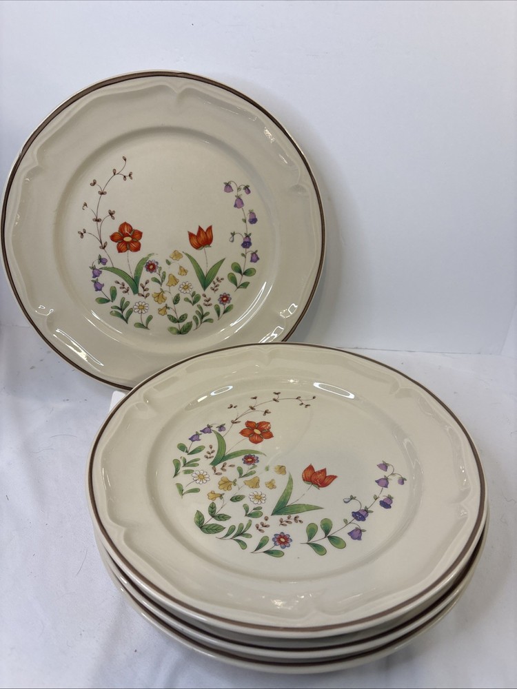 Vintage NEWCOR 6001 Spring Garden Dinner Plates Set 4 Floral Stoneware 1986
