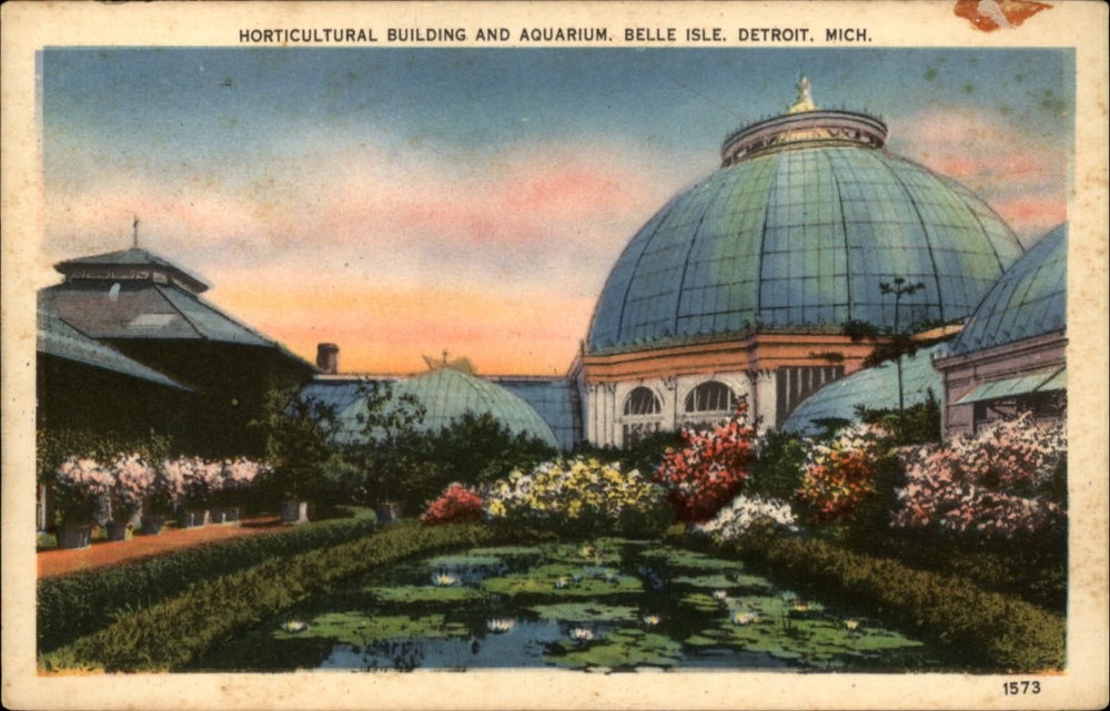 Michigan Detroit Belle Isle Horticultural Bldg Aquarium ~ 1930s linen  ~ s0197