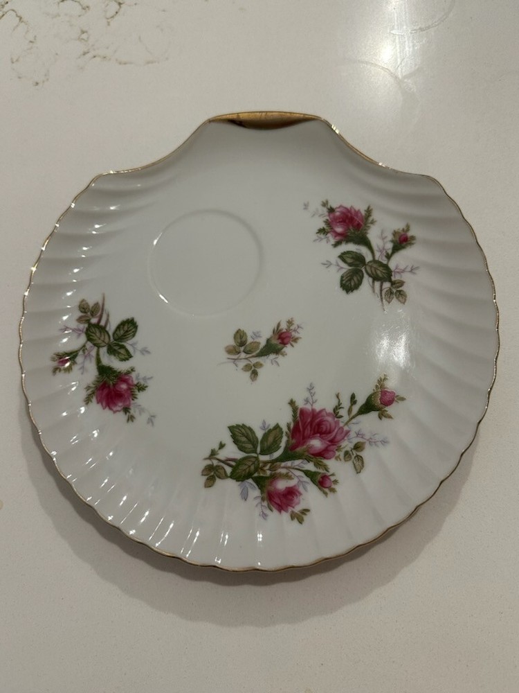 Vtg Moss Rose Pink Floral Porcelain Shell Shape Japan Gold Accent Luncheon Plate