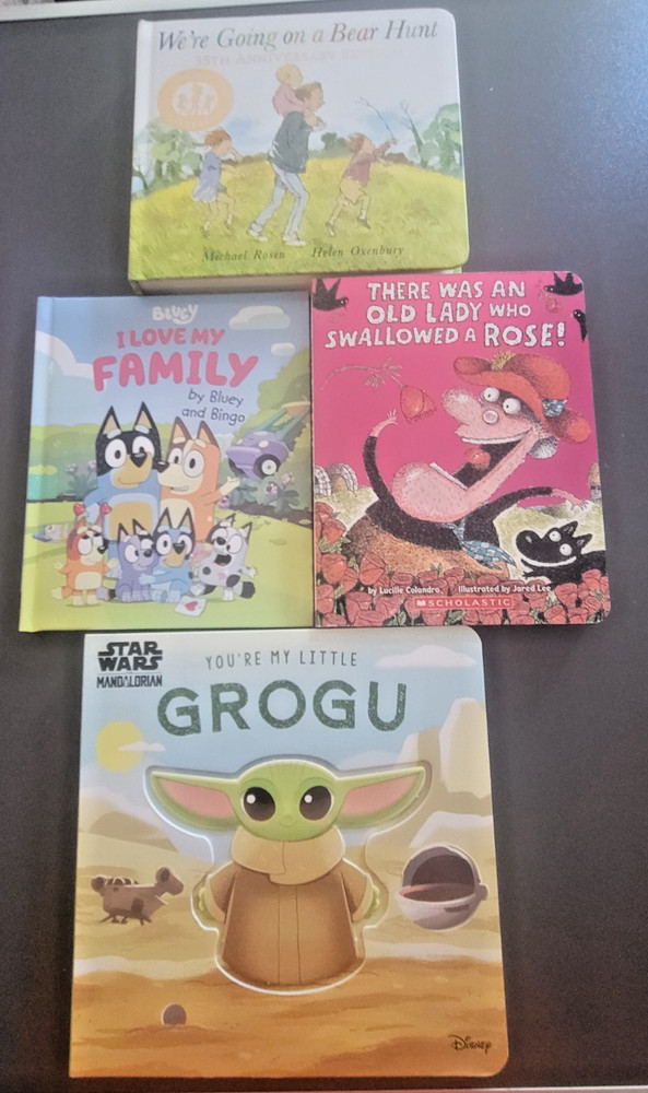 Lot of 4 Books For Toddlers & Pre-Schoolers - 3 Board Books & 1 Reading - NEW !!