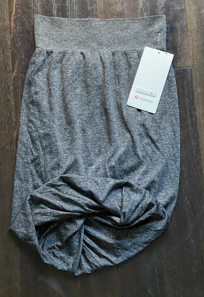 NWT Lululemon Bliss Boulevard Mini Skirt Sz4 Slinky Fabric Adj Length-So Cute!!