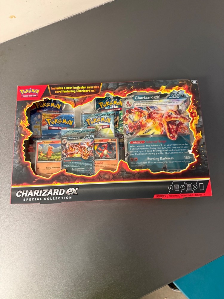 Pokemon TCG: Charizard Ex - Special Collection Box - Brand New/Sealed!