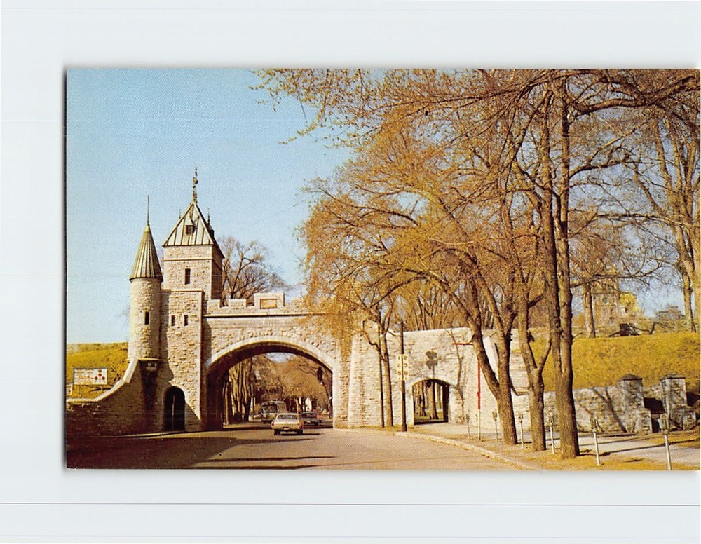 Postcard The St. Louis Gate Old Quebec Canada