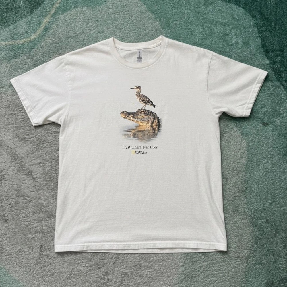NEW!!! Retro National Geographic Graphic Unisex T-Shirt