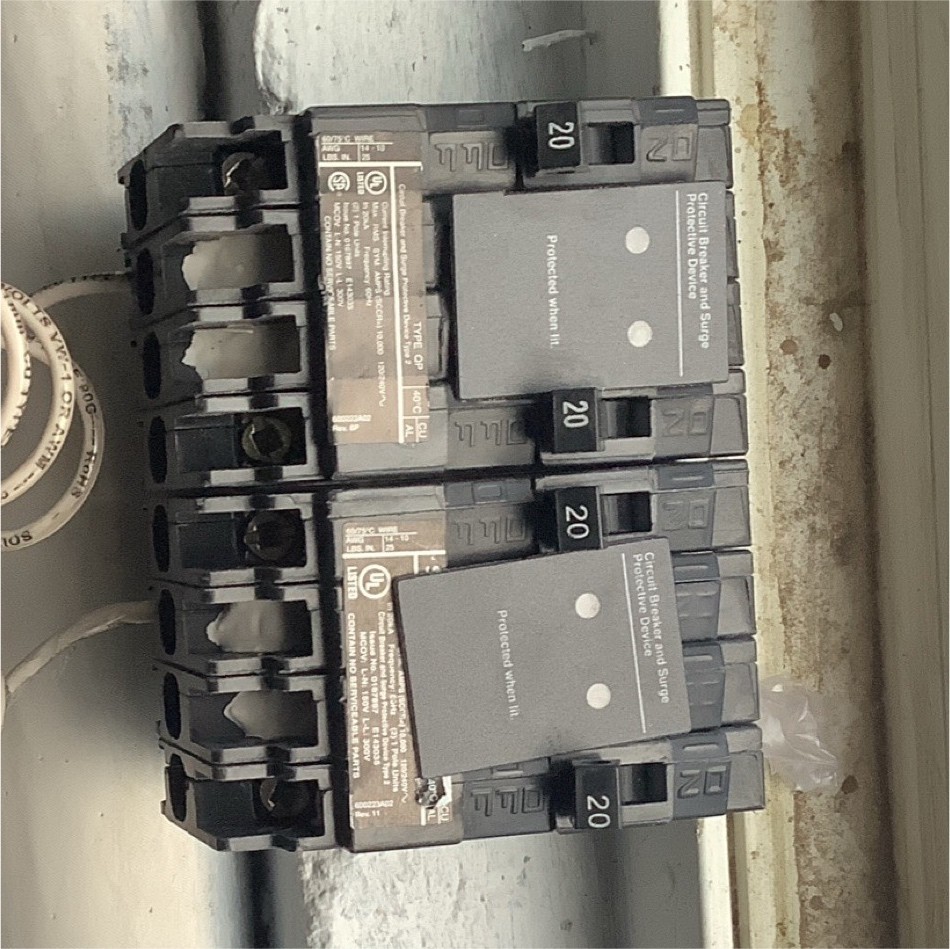 Siemens 20A dual circuit breaker surge protector