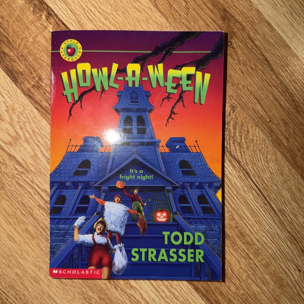 Vintage Howl-A-Ween by Todd Strasser (1996, Trade Paperback)