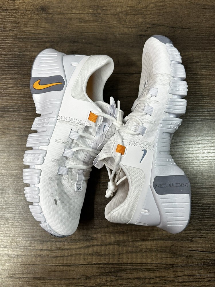 Nike Free Metcon 5 White Football Grey DV3949-102 Men Size 8