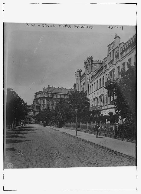 Photo:Riga -- Crown Prince Boulevard,Latvia,buildings,Bain News Service