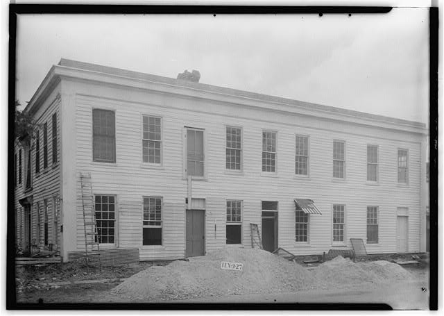 Photo:Historic American Buildings Survey 1900s Large White Wooden Building