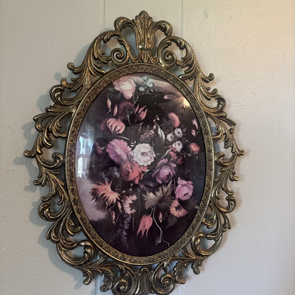 VTG Oval Brass Ornate Frame Floral Picture Convex Bubble Glass Gorgeous NICE!