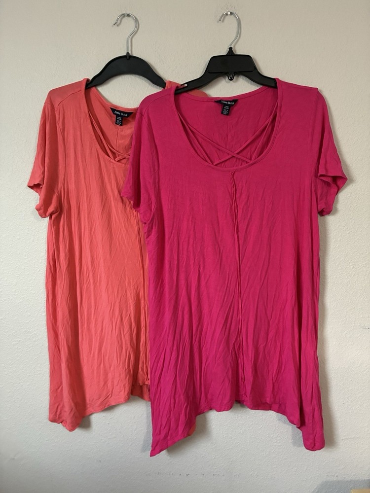 Terre Bleue Lot Of 2 Women’s Large Tshirts Pink & Peach