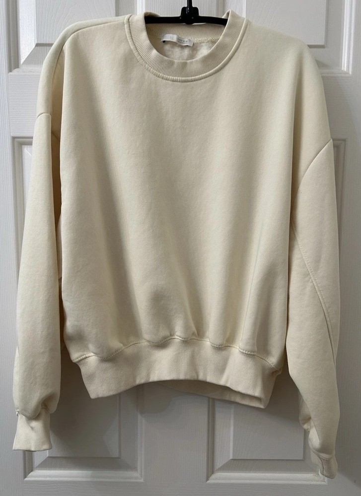 READ ENTiRE DESCRIPTION:ZARA Women's Cream Pullover Sweatshirt.