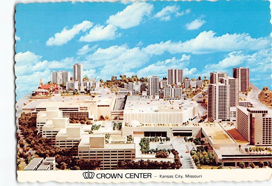 Postcard Crown Center Kansas City Missouri USA