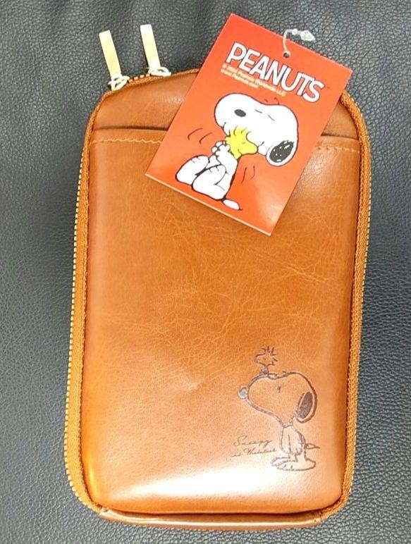 Snoopy Peanuts Leather Crossbody Phone Bag with Strap