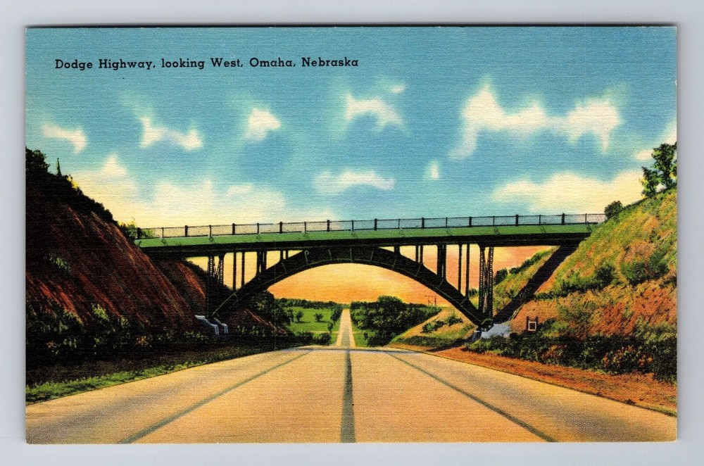 Omaha NE-Nebraska, Dodge Highway, Antique, Vintage Souvenir Postcard