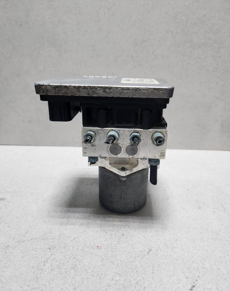 2017-2021 BMW X3 Abs Dsc Pump Control Unit 6889162 X3 X4 G01 G02 and F25