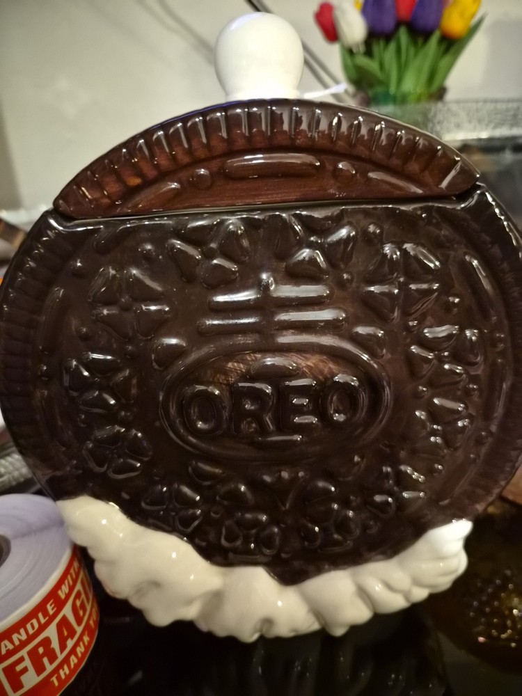 Vintage Nabisco Houston Harvest Oreo Milk Splash Ceramic Cookie Jar