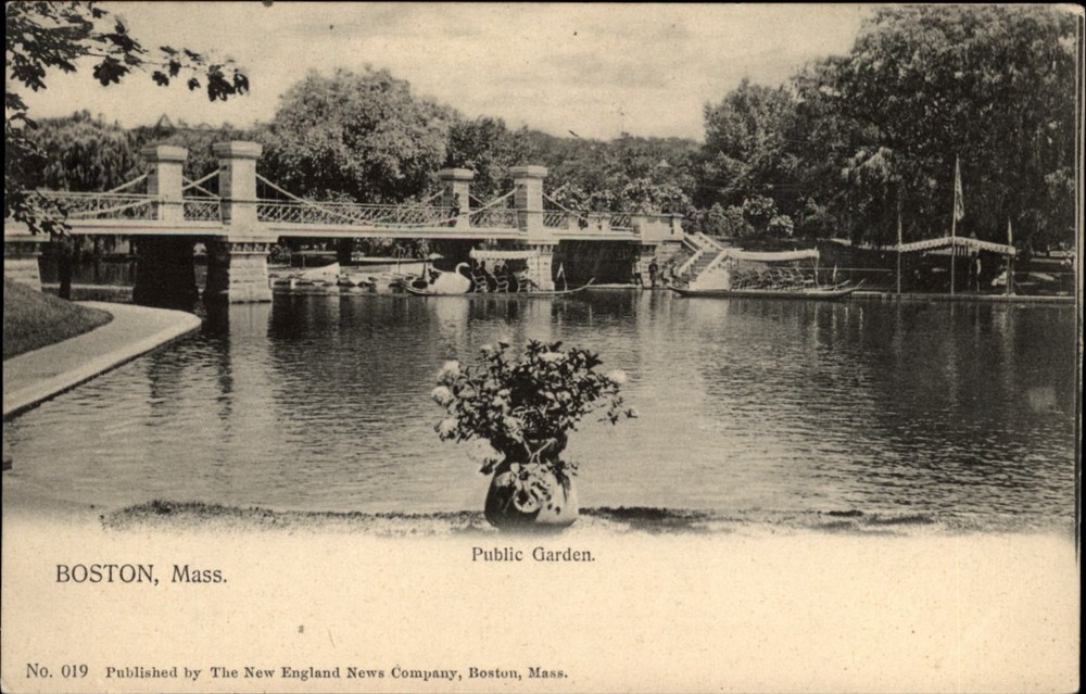 Public Garden Boston Massachusetts UDB c1905 unposted vintage postcard g967