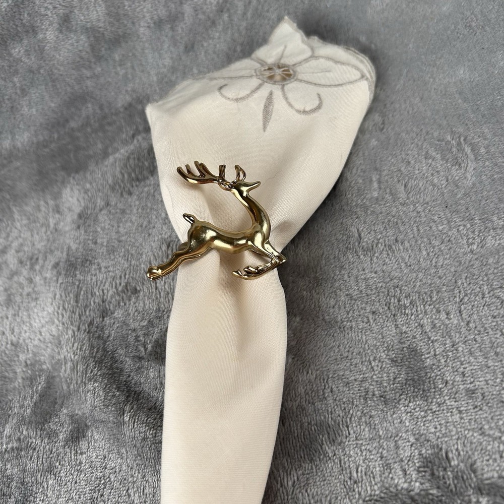 Set Of 4 Reindeer Napkin Rings Gold Tone Metal Brass Look Holiday Table Decor