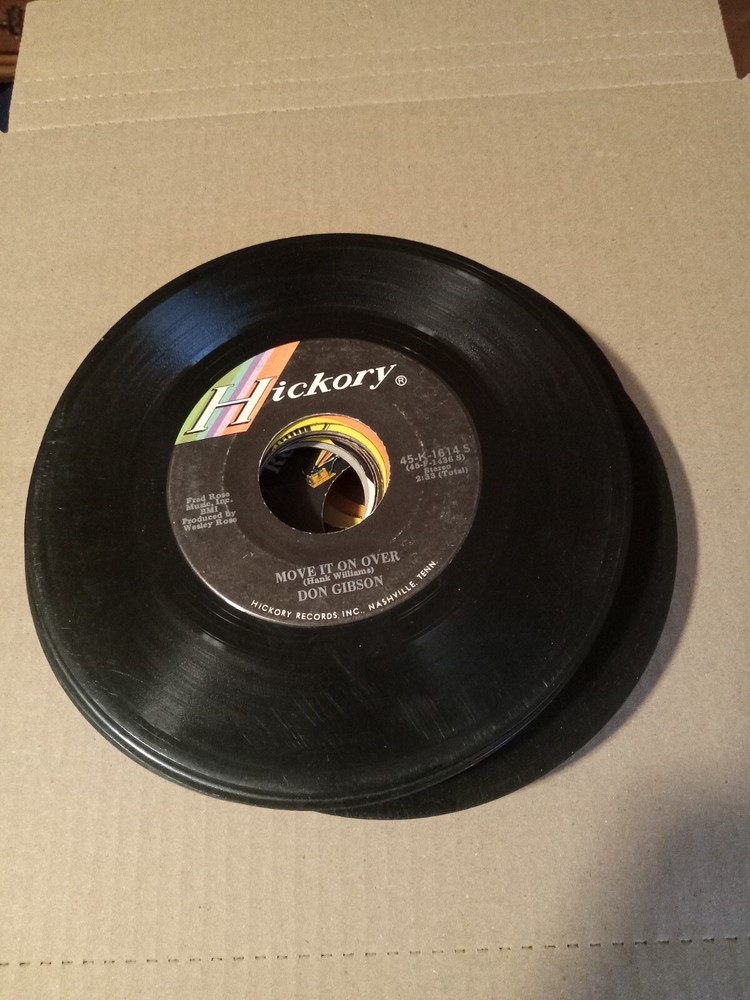 Don Gibson Country Green / Move It On Over 45 Hickory 1971