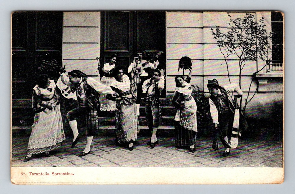 Italy- Sorrento Tarantella Folk Dancers In Costume Old Post PC Vintage Postcard