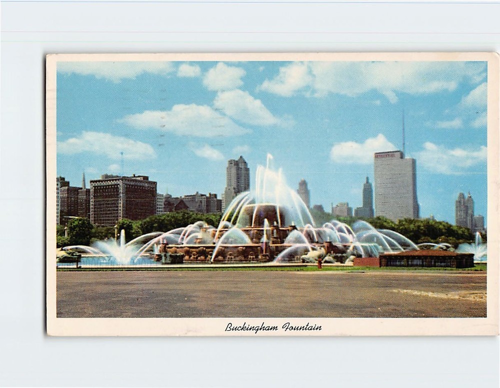 Postcard Buckingham Fountain Chicago Illinois