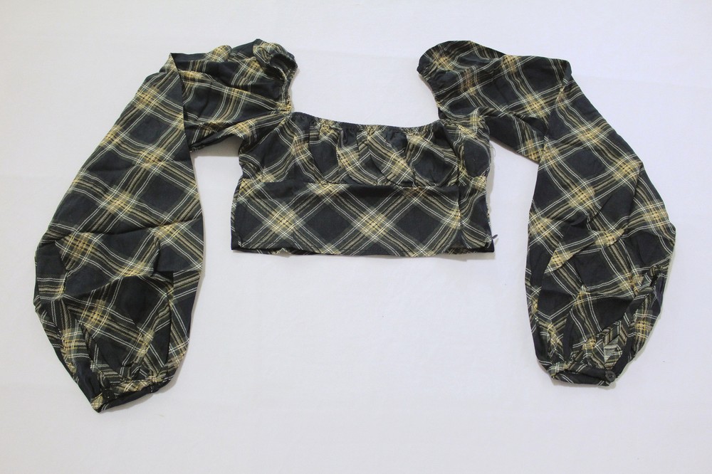 Motel Women's Basic Irene Check Long Sleeve Crop Top JL3 Black Small NWT
