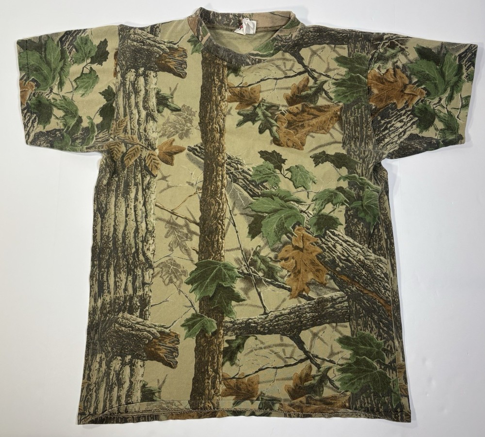 Vintage Realtree Camo Chase Authentics Adult L T-Shirt USA Realtree Hardwoods