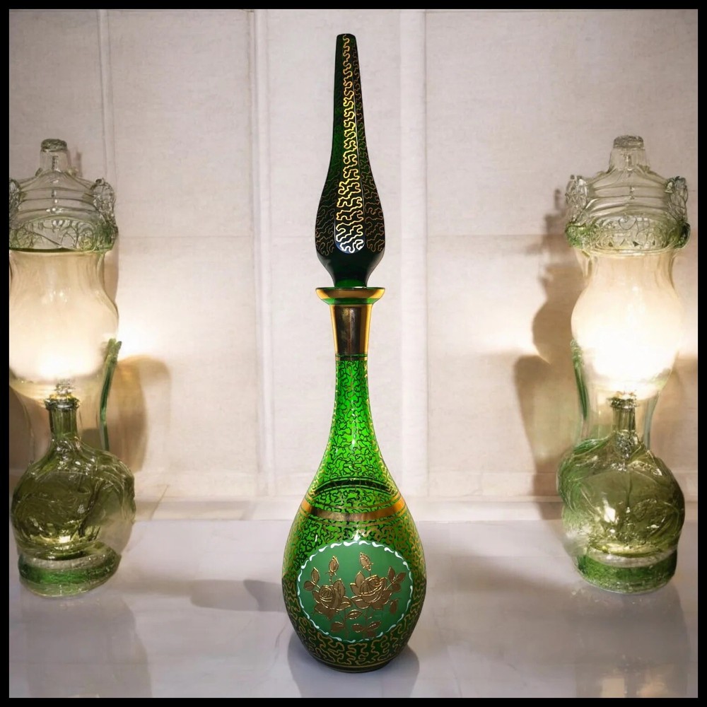 Vintage Bohemian Emerald Green Glass Wurmlinien Decorated Floral Motif Decanter
