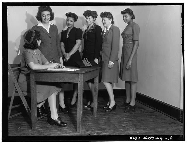 Washington D.C. Eleanor Roosevelt Labor Canteen Hostess 1944 Women CIO