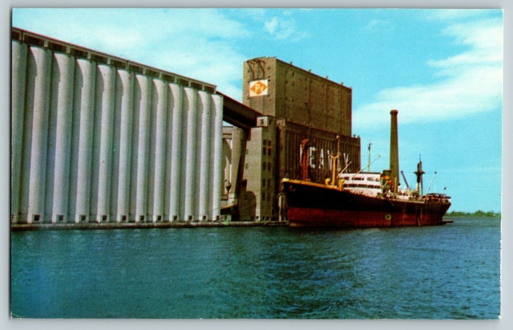 Postcard Federal Pioneer Loading Grain at Duluth-Superior Harbor Minnesota