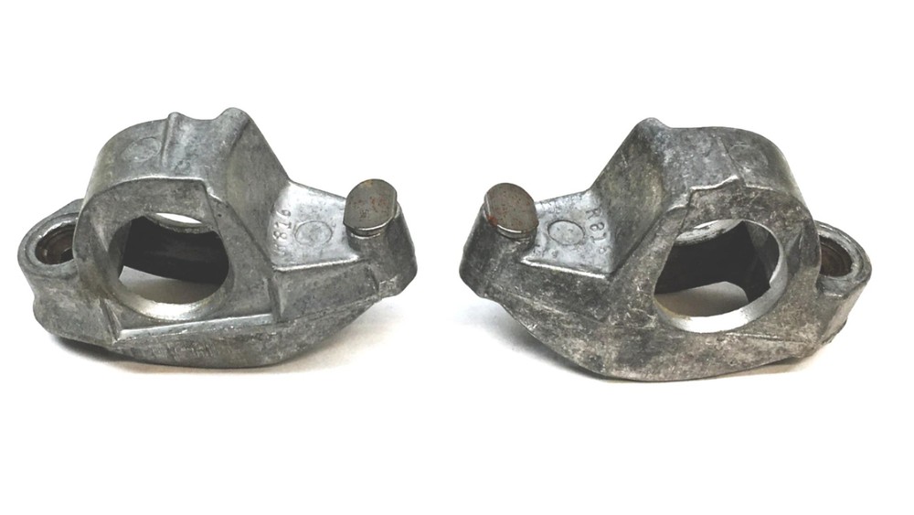 Accurate Products CO 2 Piece Rocker Arm Set 75171 (44070, R-869) NOS-image