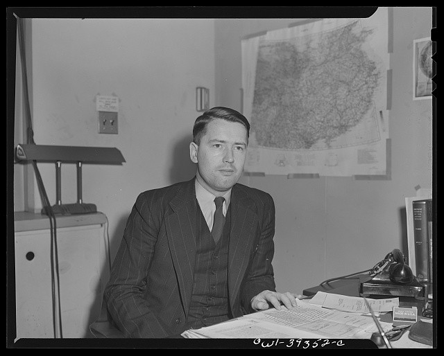 Washington DC George E Taylor Office of War Information 1943 portrait