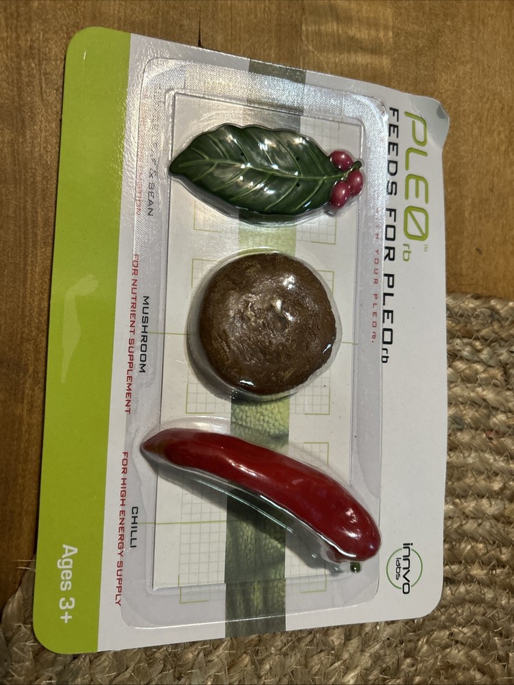 Pleo RB Feeds with Coffee Leaf Mushroom and Chili Boost