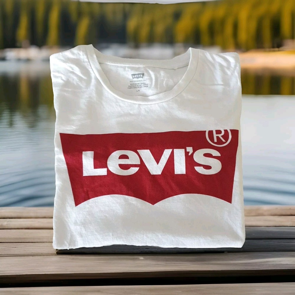 Levi’s Red Tab Womens White Red Logo Short Sleeve Cotton T Shirt Size L in VGC