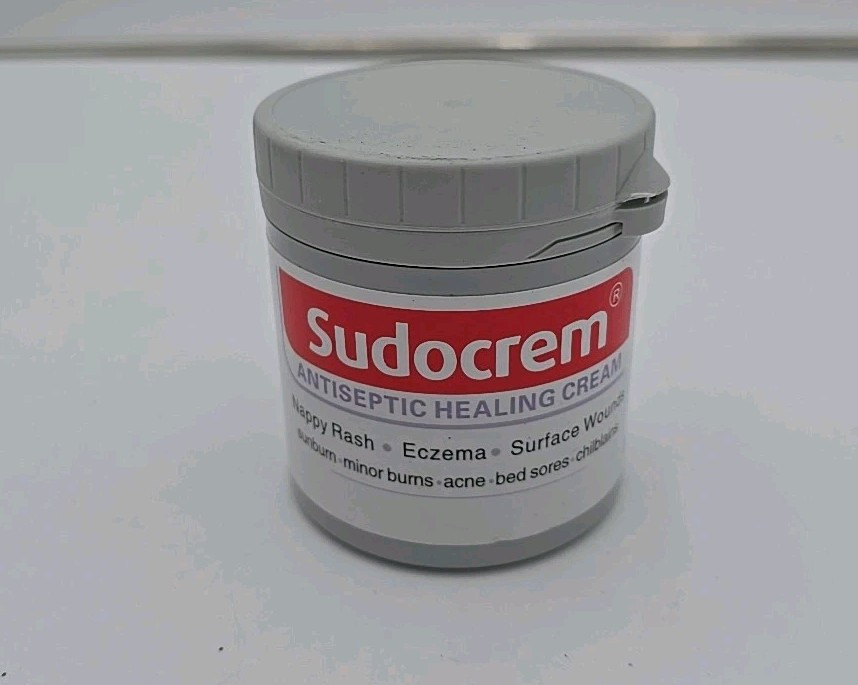 Sudocrem Antiseptic Healing Cream  Eczema Superficial Wounds Sunburn 250g Sealed