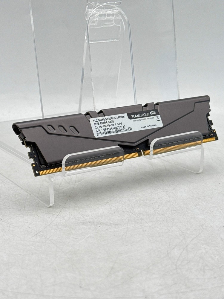 TeamGroup T-Force Vulcan Z 8GB DDR4 3200MHz Desktop Gaming RAM Memory