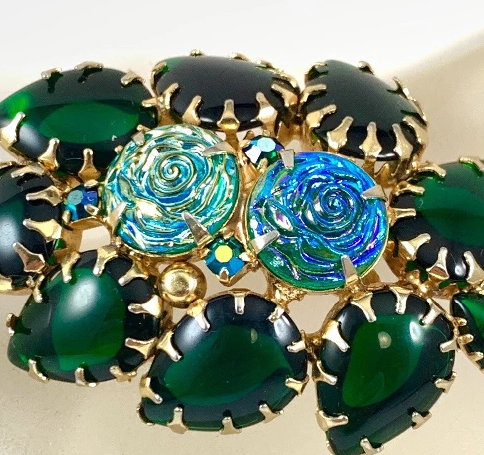 Vintage Aurora Molded Glass Rosettes & Green Cabochons Gold Tone Brooch