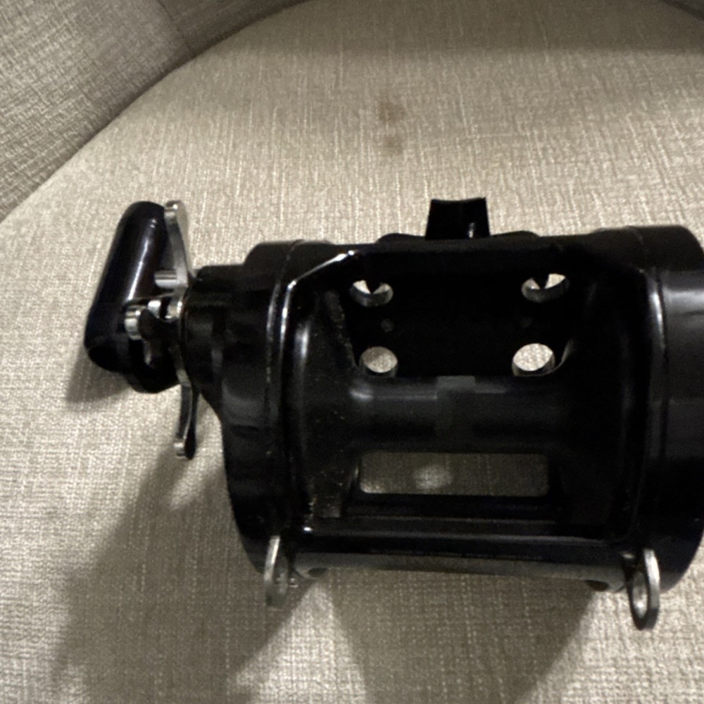 Accurate Fishing Products AccuPlates AccuFrames Black Vintage Casting Reel-image
