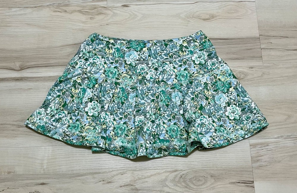 Gottex Sport Women's Skort Size M Green Blue Floral Golf Tennis Athletic Skirt