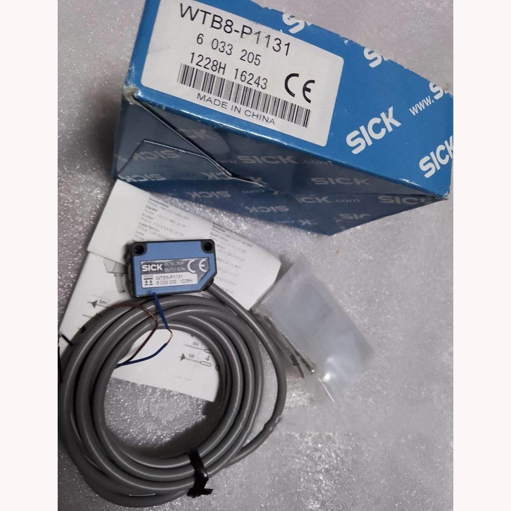 1PC   WTB8-P1131 WTB8P1131 Proximity Sensor New Expedited Shpping *le