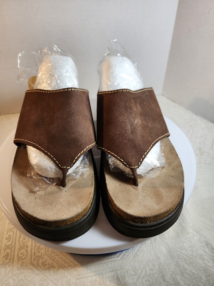 THE ORIGINAL  ARIZONA JEAN COMPANY THONG SANDLES BROWN WOMENS SZ.7 1/2