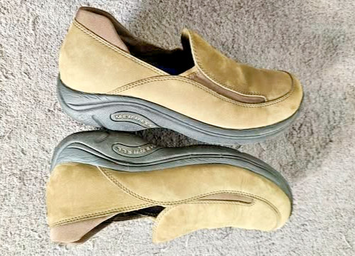 Merrell Shoes Treviso Moc Stone Tan Nubuck Air Cushion Comfort  Women's Size 10