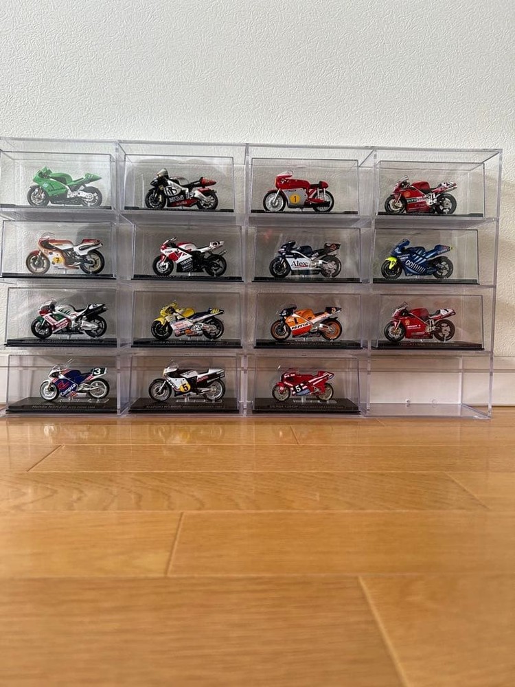 Champion motorcycle model set of 15 #94bb8c