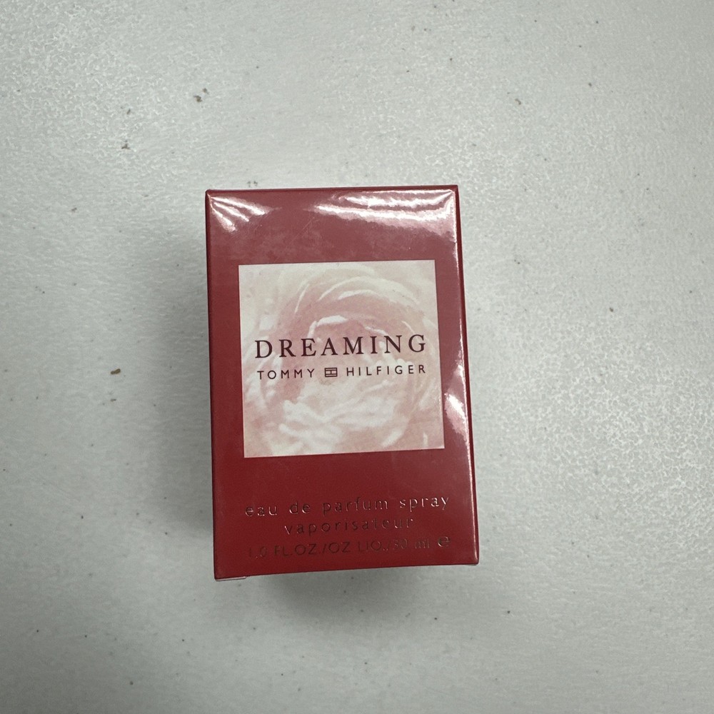 Dreaming by Tommy Hilfiger Eau De Parfum Spray 1 oz / Great Christmas Gift.